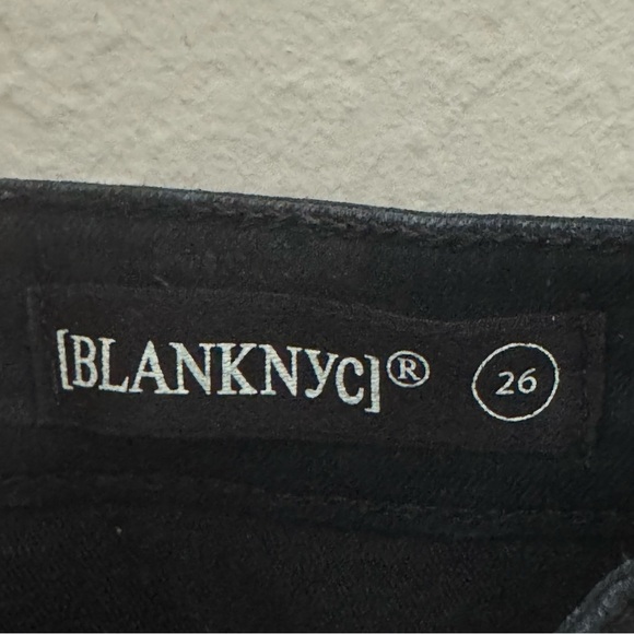 BLANKNYC Coated Waxed Denim Mini Skirt Black Stretch Style# 74X-0181MX - Picture 3 of 14